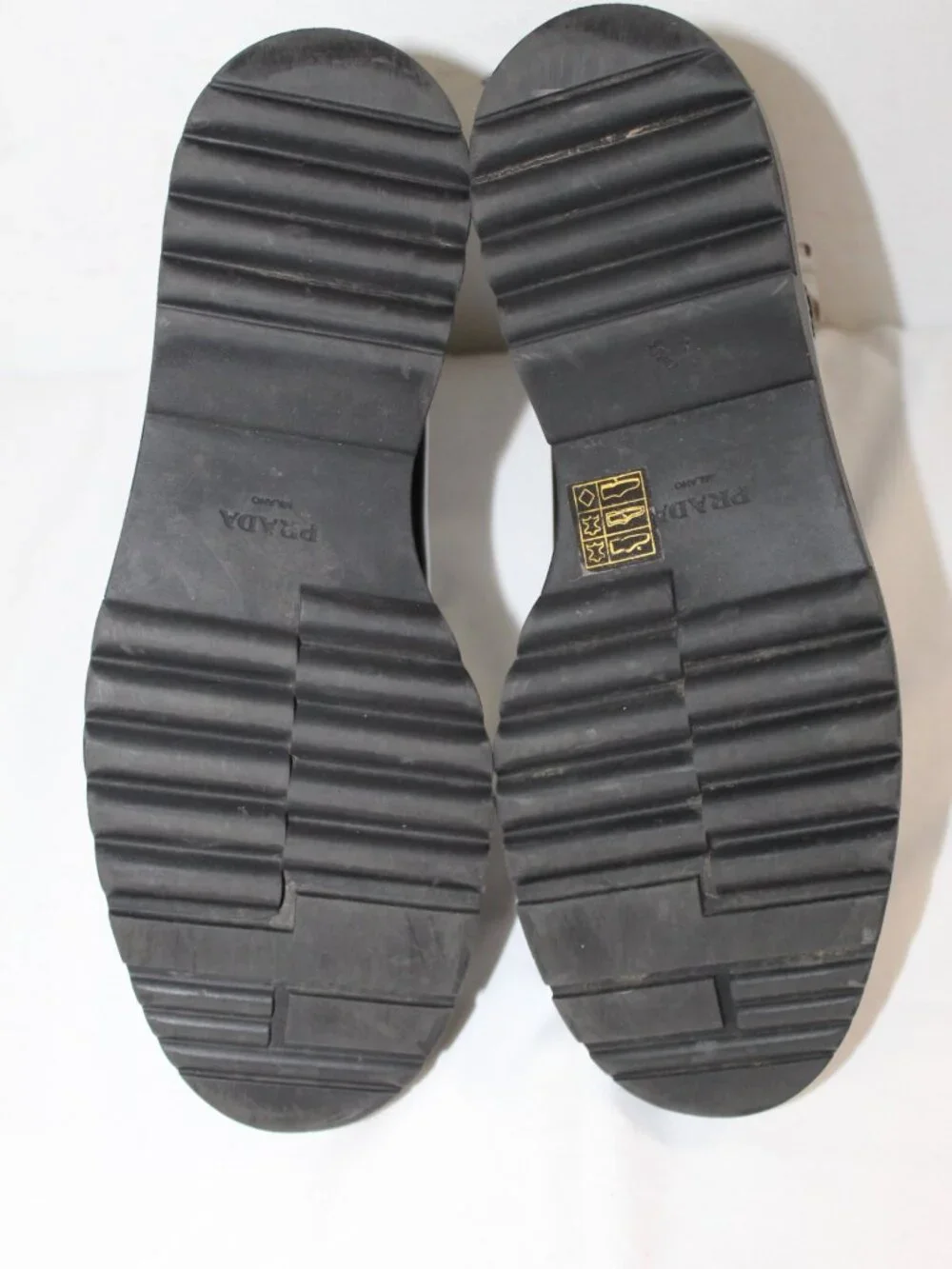 PRADA Wing Tip Brogue Combat Boots Black Leather Booties Lace Up Side Zip 39 - Picture 4 of 9